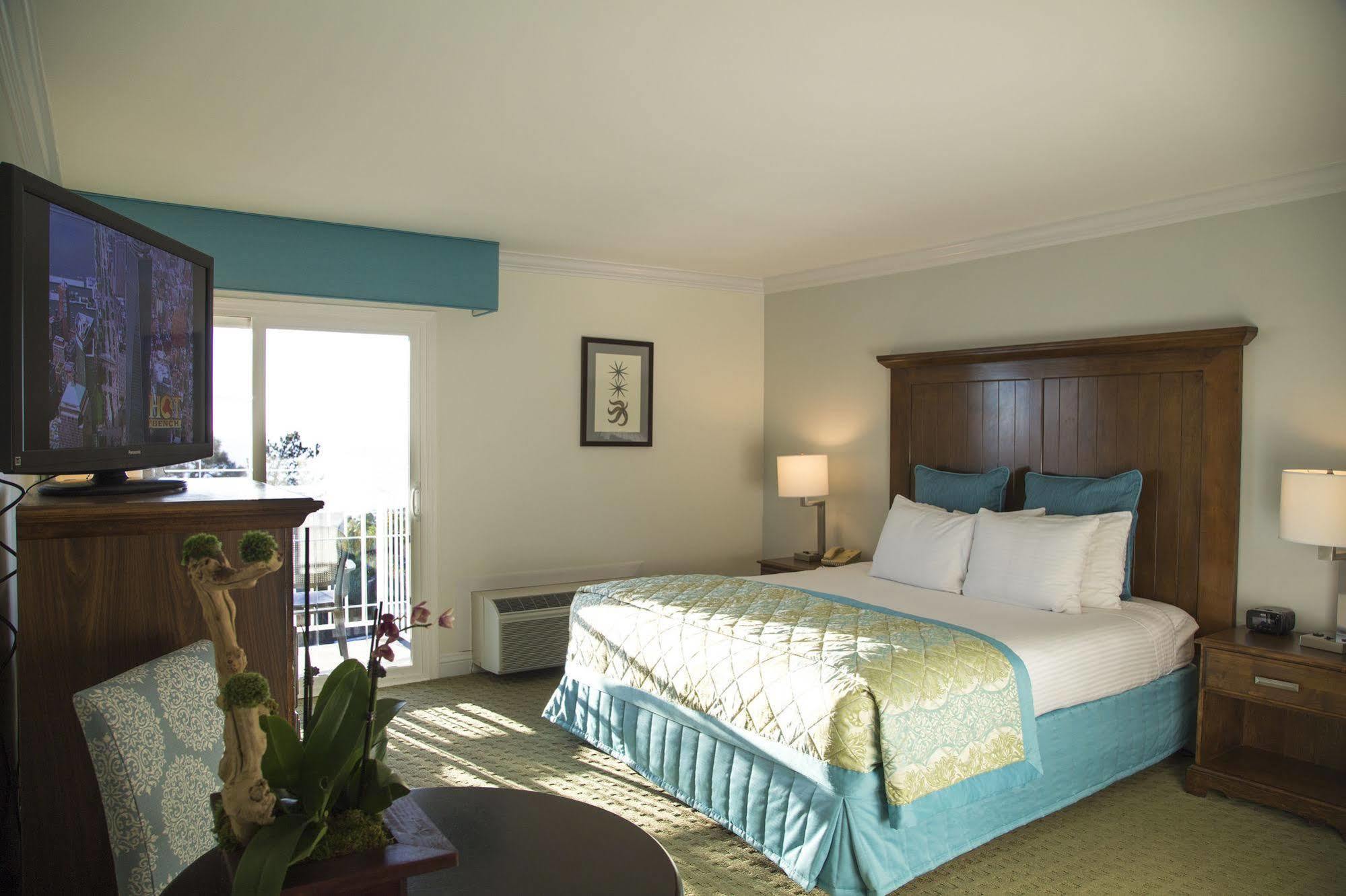 Western Premier 3* Del Mar